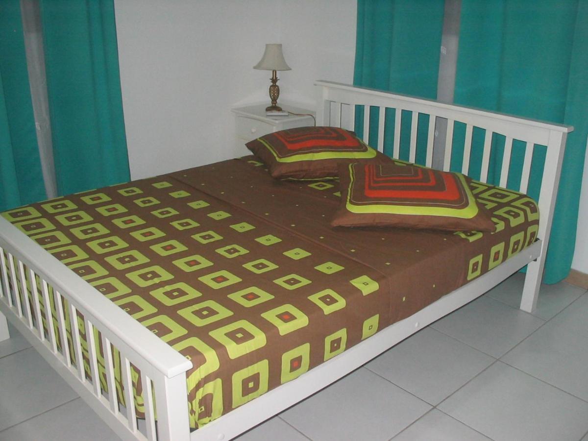 Appartement Petit Paradis à Morne la Valeur Extérieur photo